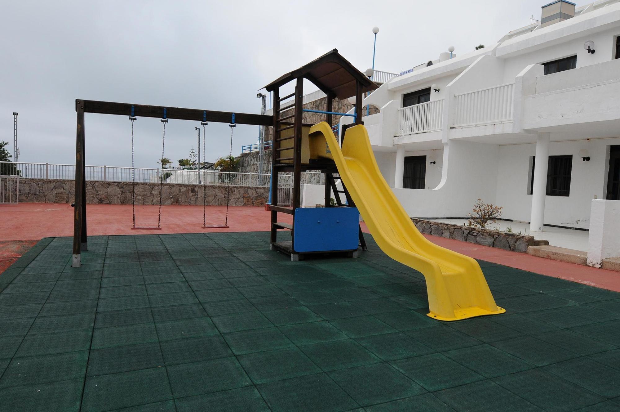 Apartamentos Blue Star Puerto Rico  Eksteriør billede