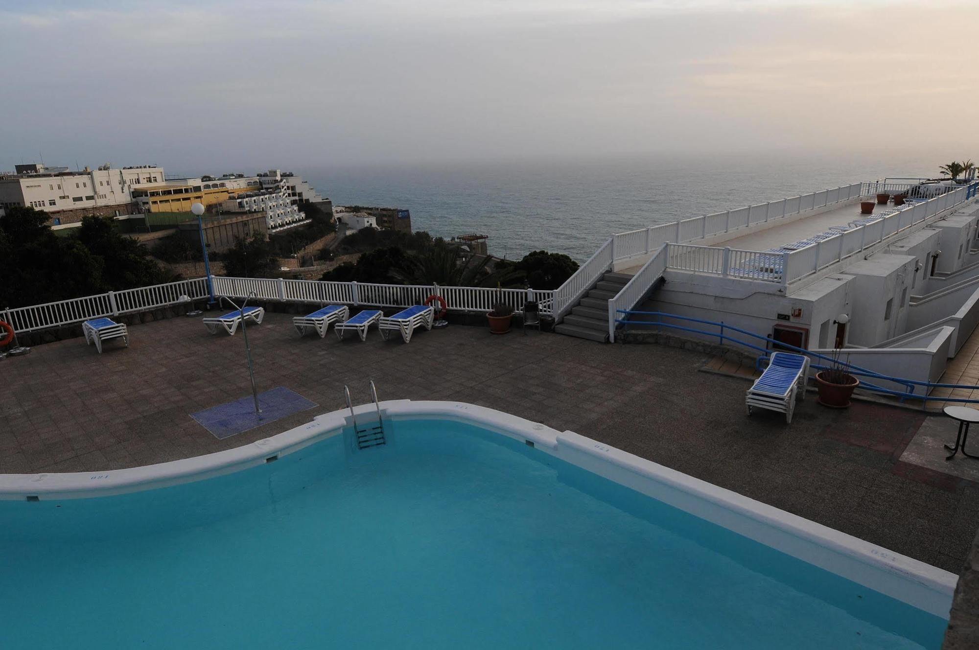 Apartamentos Blue Star Puerto Rico  Eksteriør billede